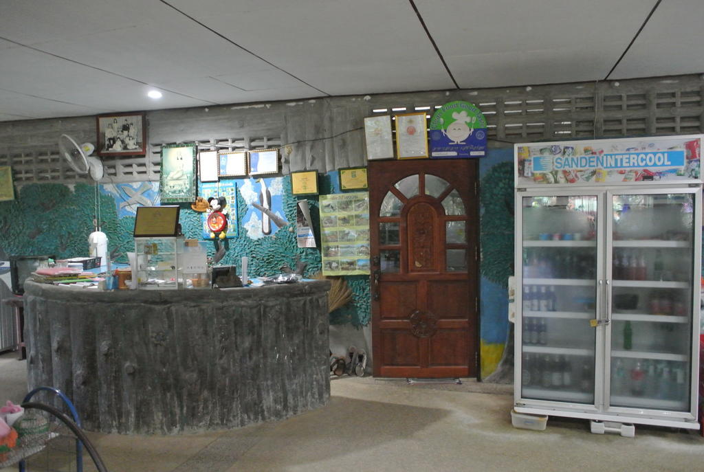 Khao Sok National Park Khaosok Island Resort מראה חיצוני תמונה
