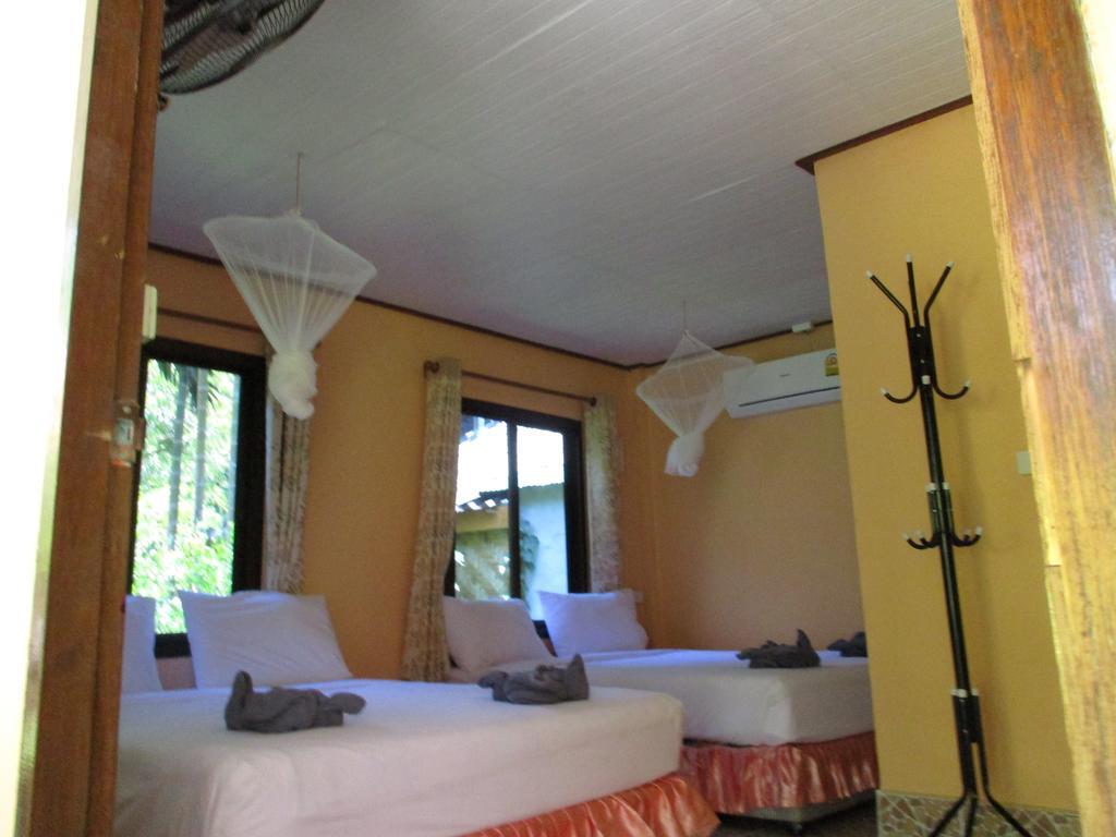 Khao Sok National Park Khaosok Island Resort מראה חיצוני תמונה