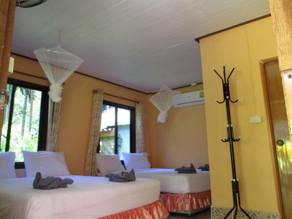 Khao Sok National Park Khaosok Island Resort מראה חיצוני תמונה