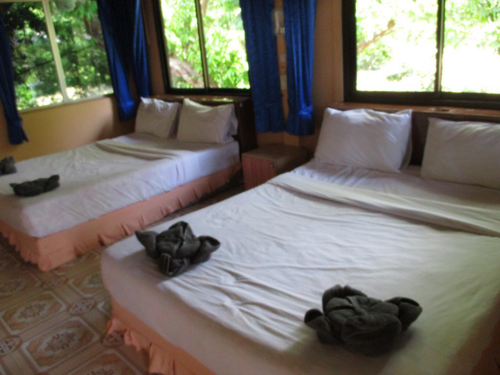Khao Sok National Park Khaosok Island Resort מראה חיצוני תמונה