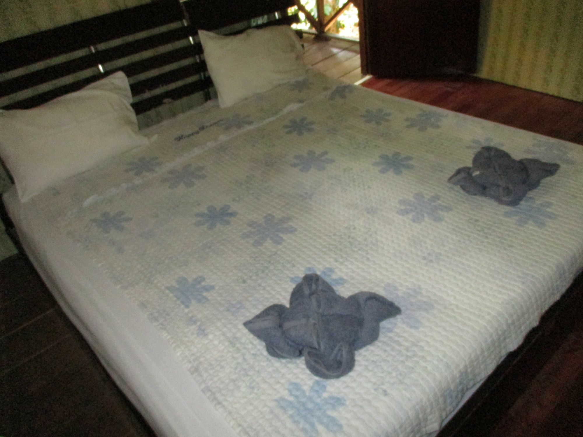 Khao Sok National Park Khaosok Island Resort מראה חיצוני תמונה