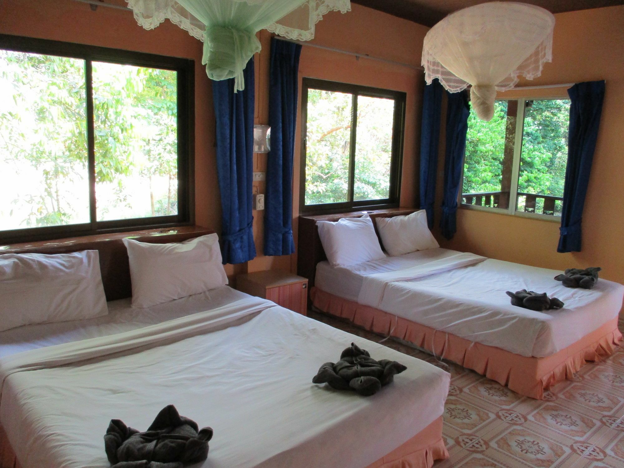 Khao Sok National Park Khaosok Island Resort מראה חיצוני תמונה